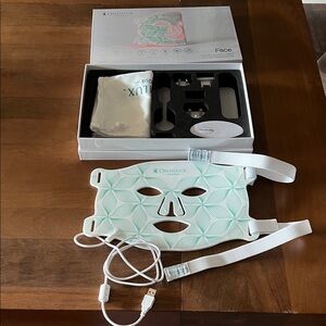 Omnilux White and Green LED Face Mask
